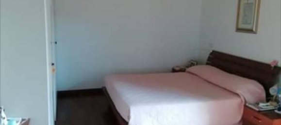 3 Schlafzimmer Haus in Marsciano, Italy, Nr. 5556 49