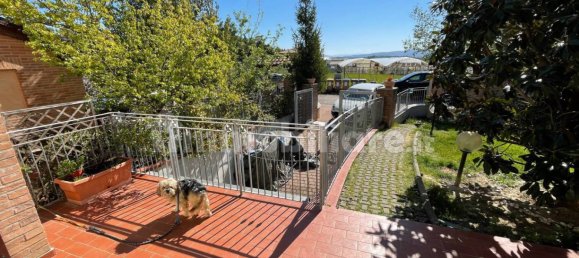 3 Schlafzimmer Haus in Marsciano, Italy, Nr. 5556 25