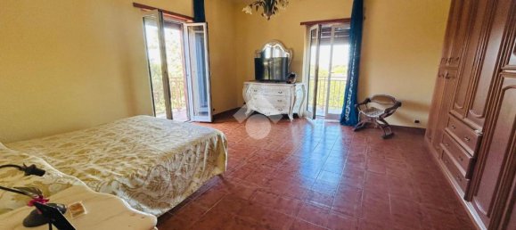 2 bedrooms Apartment in Aprilia, Italy No. 371426 8