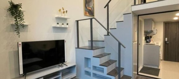 1 bedroom Duplex in Bangkok, Thailand No. 19196 8