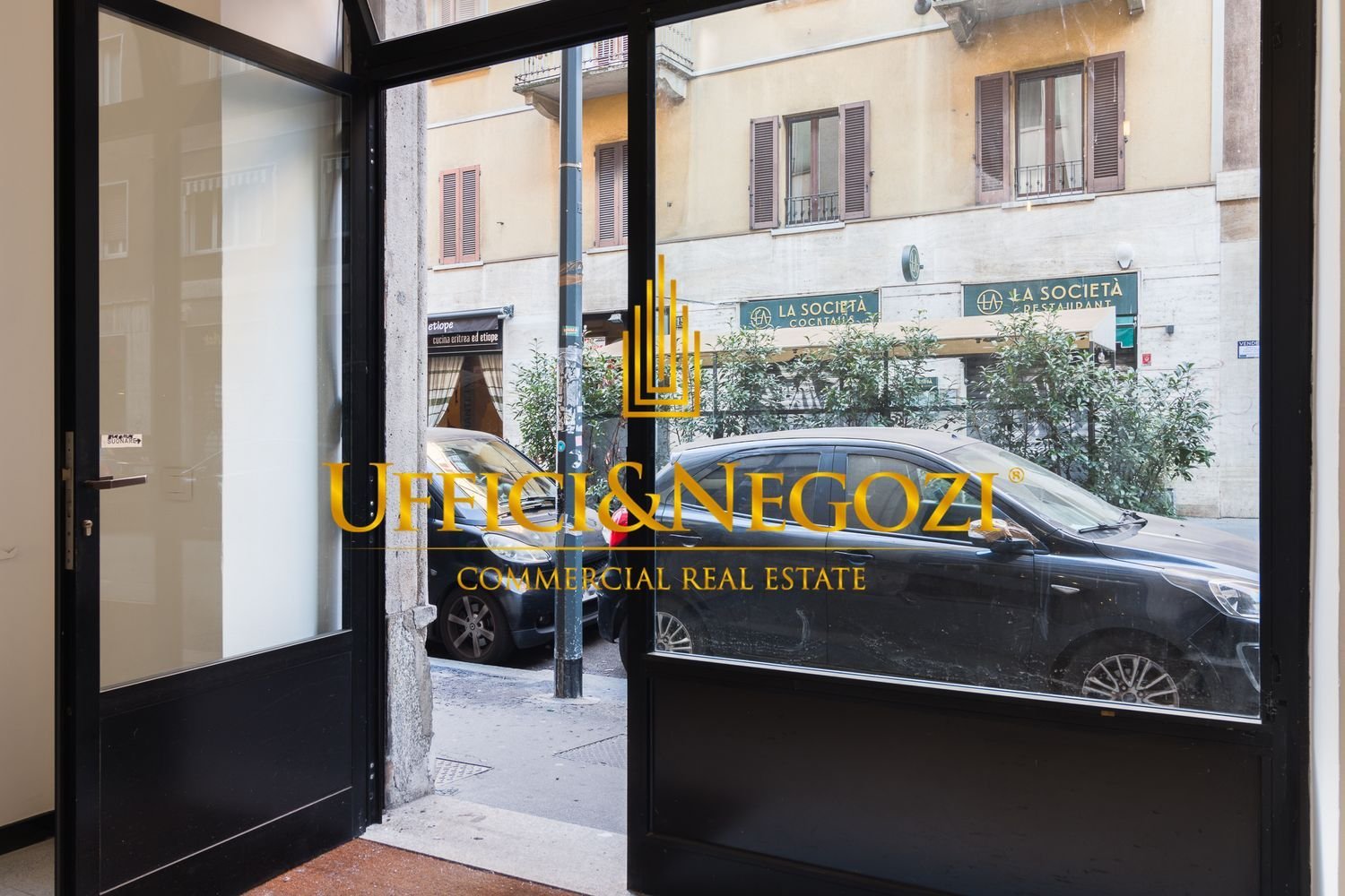 66m² Commercial property in Milan, Italy No. 240713