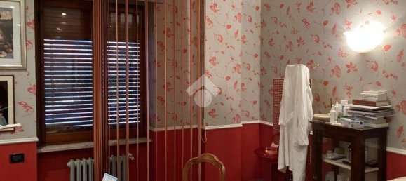 1-salle Bureau à Foggia, Italy No. 178963 5