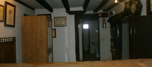 Imóvel comercial em Torrecaballeros, Spain 790 m² N.º 64727 18