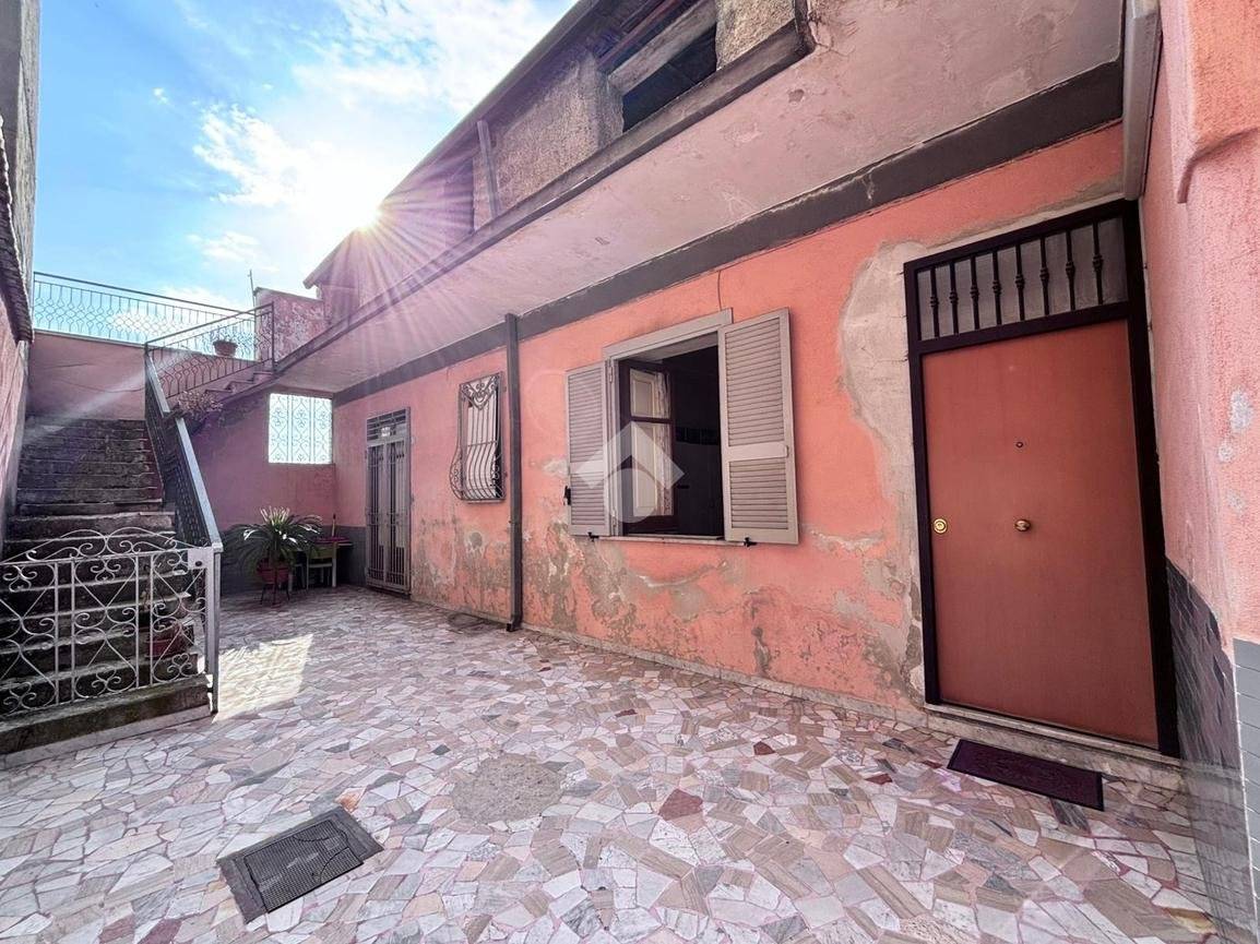 2 bedrooms Villa in Grumo Nevano, Italy No. 260923