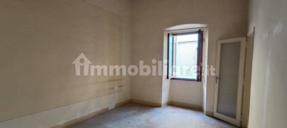 5 rooms Office in Pistoia, Italy No. 74603 6