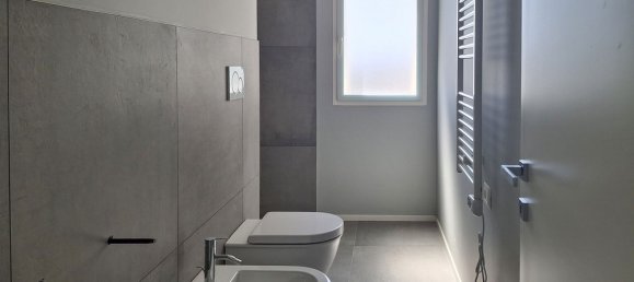 3 bedrooms Apartment in Jesolo, Italy No. 379243 6