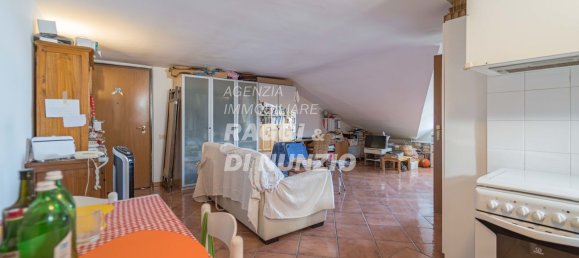 2 Schlafzimmer Wohnung in Grottaferrata, Italy, Nr. 335043 7