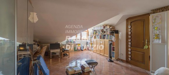 2 Schlafzimmer Wohnung in Grottaferrata, Italy, Nr. 335043 9