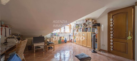 2 Schlafzimmer Wohnung in Grottaferrata, Italy, Nr. 335043 14