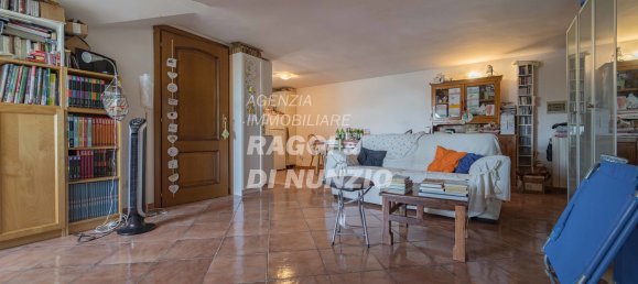 2 Schlafzimmer Wohnung in Grottaferrata, Italy, Nr. 335043 12