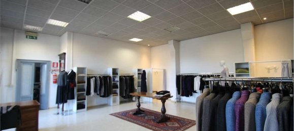 Gewerbliche Immobilie in Paderno d'Adda, Italy 608m², Nr. 2660 8