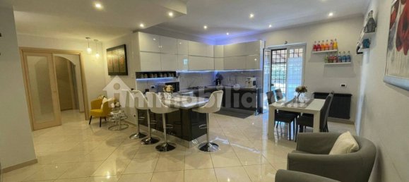 4 bedrooms Villa in Rome, Italy No. 67229 20