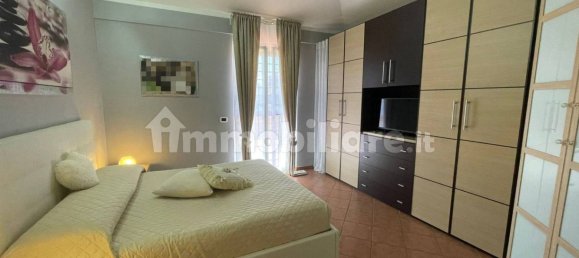 4 bedrooms Villa in Rome, Italy No. 67229 6