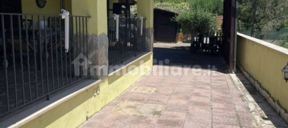 4 bedrooms Villa in Rome, Italy No. 67229 18