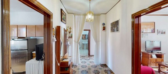 5 Schlafzimmer Wohnung in Osimo, Italy, Nr. 327865 5