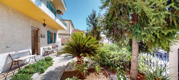 5 Schlafzimmer Wohnung in Osimo, Italy, Nr. 327865 24