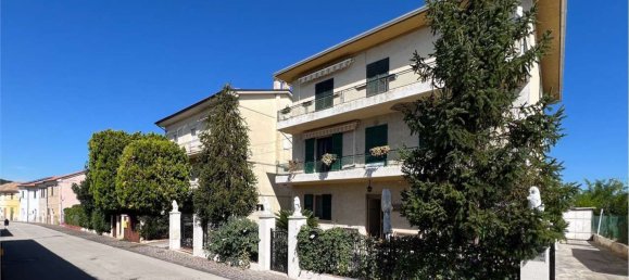 5 Schlafzimmer Wohnung in Osimo, Italy, Nr. 327865 2
