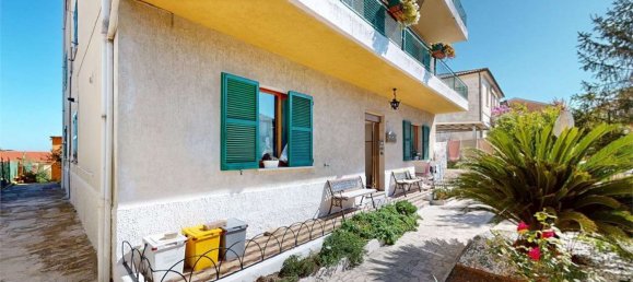 5 Schlafzimmer Wohnung in Osimo, Italy, Nr. 327865 23