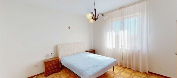 5 Schlafzimmer Wohnung in Osimo, Italy, Nr. 327865 19