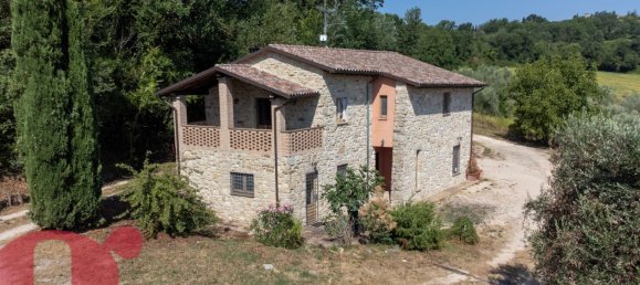 4 غرف نوم منزل في Todi, Italy رقم 378332 7