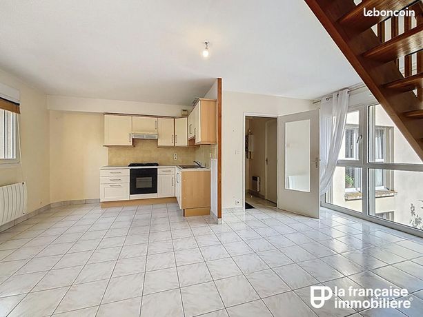 3 chambres Duplex à Mordelles, France No. 312301