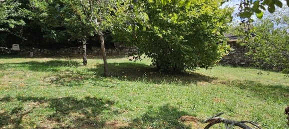 2 bedrooms House in Lot, France No. 292869 2