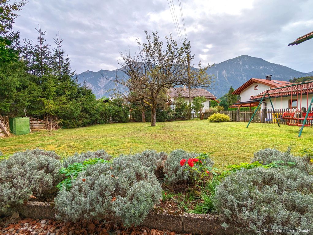 3 bedrooms House in Garmisch-Partenkirchen, Germany No. 142398