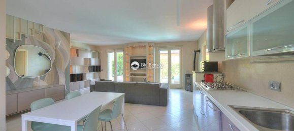 Villa de 3 dormitorios en Polpenazze del Garda, Italy No. 259115 13