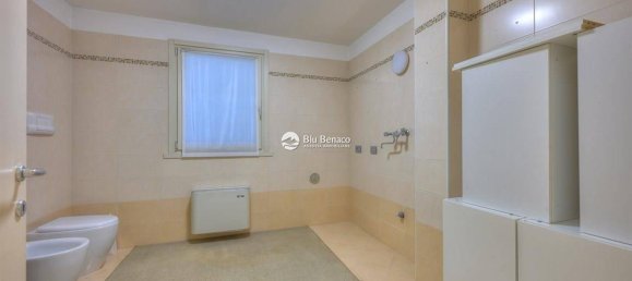 Villa de 3 dormitorios en Polpenazze del Garda, Italy No. 259115 39