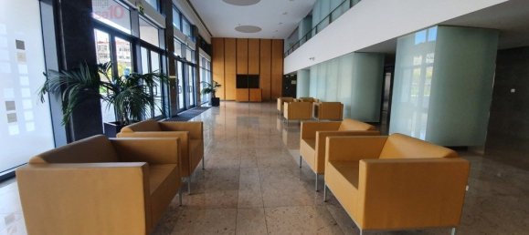 44m² Office in Lisbon, Portugal No. 190981 4