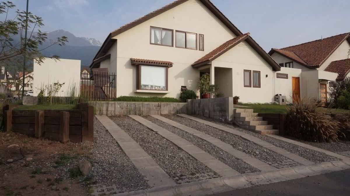 5 bedrooms House in Santiago, Chile No. 5227