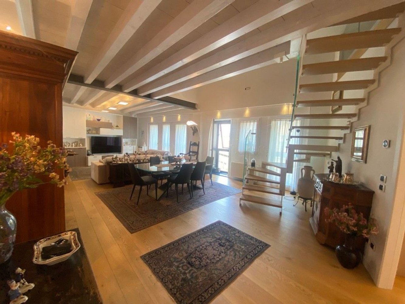 6 rooms Duplex in Padua, Italy No. 276159