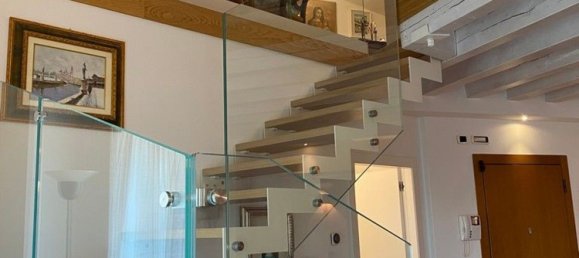 6 rooms Duplex in Padua, Italy No. 276159 16