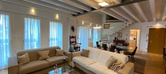 6 rooms Duplex in Padua, Italy No. 276159 14