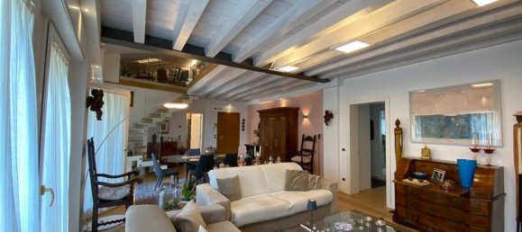 6 rooms Duplex in Padua, Italy No. 276159 18