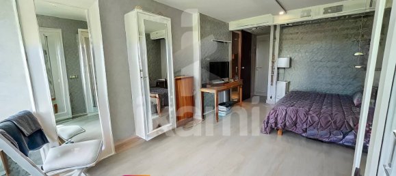 Вилла с 5 спальнями в Пулен, Франция № 262498 15