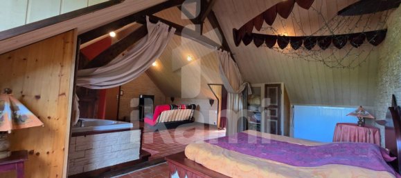 Вилла с 5 спальнями в Пулен, Франция № 262498 12