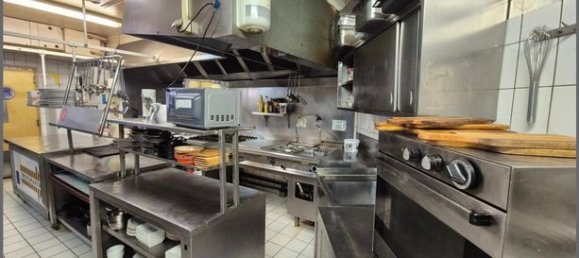 Gewerbliche Immobilie in Amneville, France 400m², Nr. 307599 7