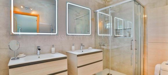 3 bedrooms House in Loule, Portugal No. 118198 9