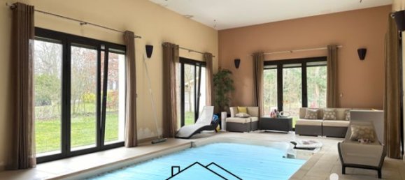 5 Schlafzimmer Haus in Lamorlaye, France, Nr. 81538 4