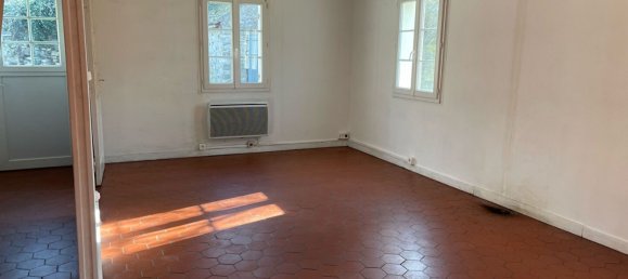 2 chambres Villa à La Ferté-sous-Jouarre, France No. 170634 4