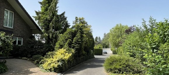 Бунгало с 4 комнатами в Рейн-Зиг, Германия № 197024 3