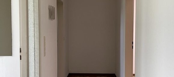 Бунгало с 4 комнатами в Рейн-Зиг, Германия № 197024 20