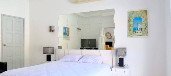 12 bedrooms Villa in Pattaya, Thailand No. 4230 20