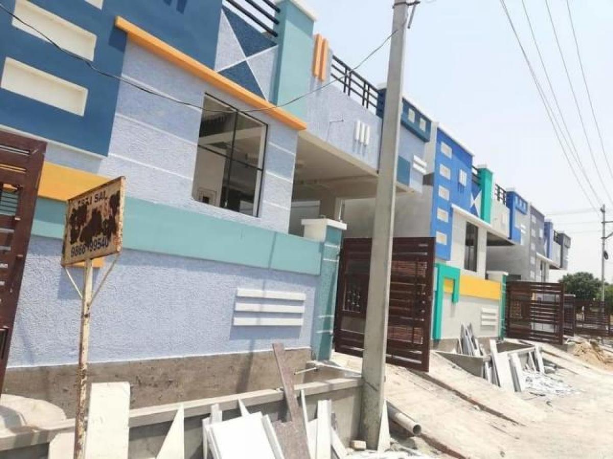 2 bedrooms House in Hyderabad, India No. 28984