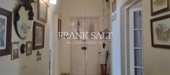 Apartamento de 3 dormitorios en Msida, Malta No. 2856 4