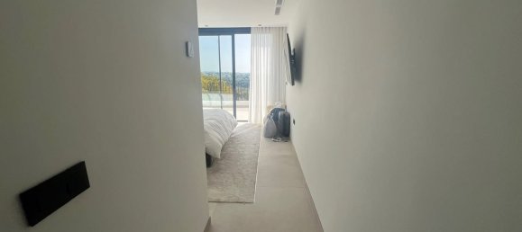 Villa de 4 dormitorios en La Quinta, Spain No. 118302 10