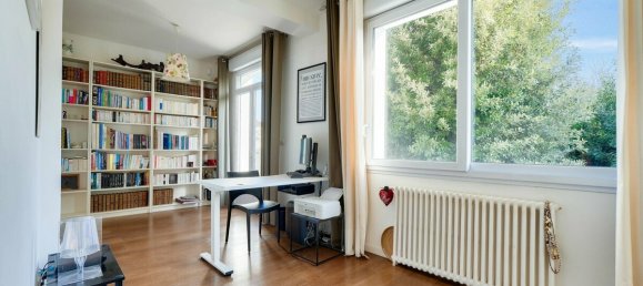 5 bedrooms Castles in Suresnes, France No. 165397 14