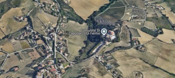 7 rooms Apartment in Fermo, Italy No. 93944 20