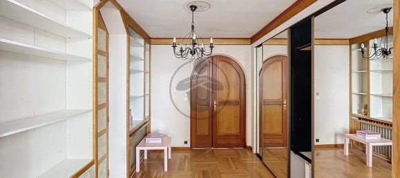 4 bedrooms Duplex in Saint-Quentin, France No. 247989 4